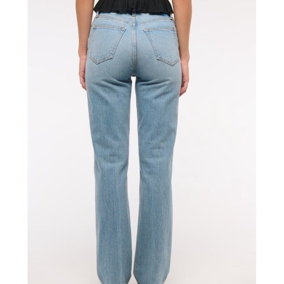 Abercrombie Fitch Jeans Womens 35/20R Light Wash Straight Ultra High Rise NWT$90 - Picture 4 of 13